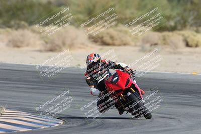 media/Nov-16-2025-Race Pace (Sun) [[8c5fa54630]]/Non Verified Riders (1st 20 Minutes)/2-Turn 10 (1010am)/